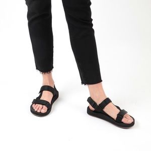 freewaters | Shoes | Freewaters Supreem Sandals Womens | Poshmark